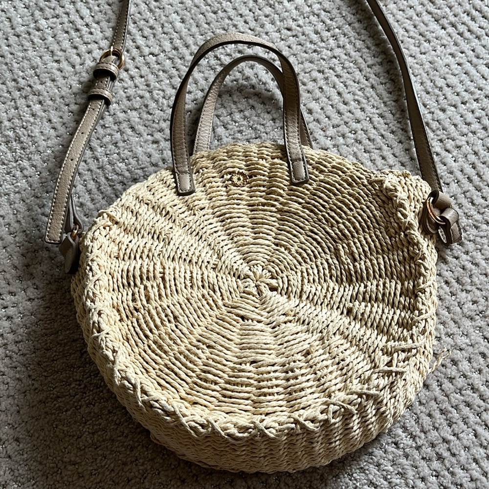Raffia round woven bag